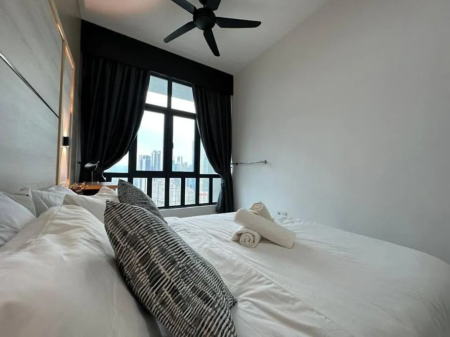 Legasi At Kampong Bahru With Full Kl View, 10Min Walk Train Station & Klcc Lägenhet Kuala Lumpur 0*,  Malaysia