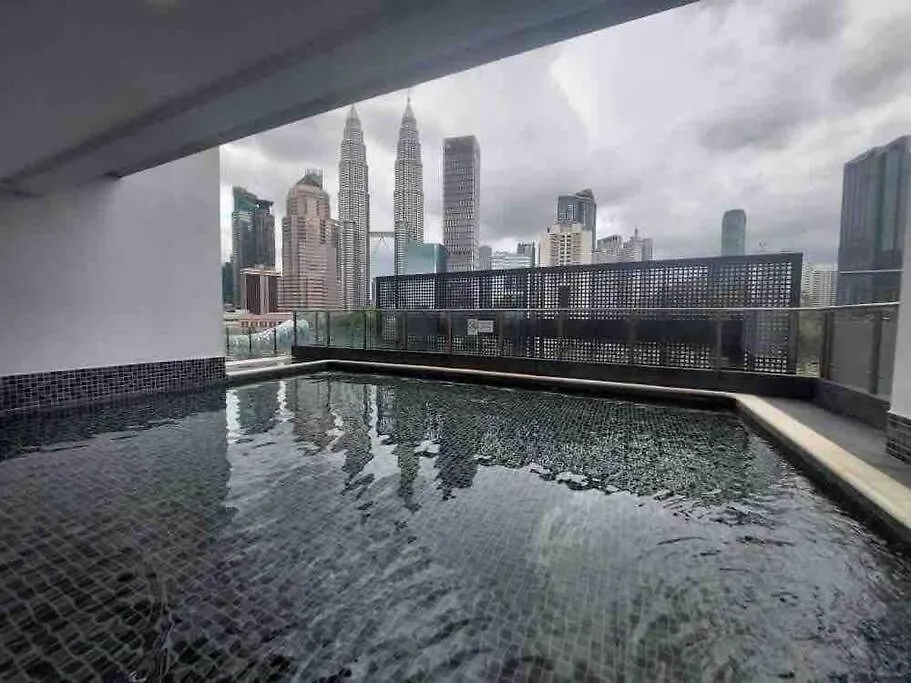 Legasi At Kampong Bahru With Full Kl View, 10Min Walk Train Station & Klcc Apartment Kuala Lumpur